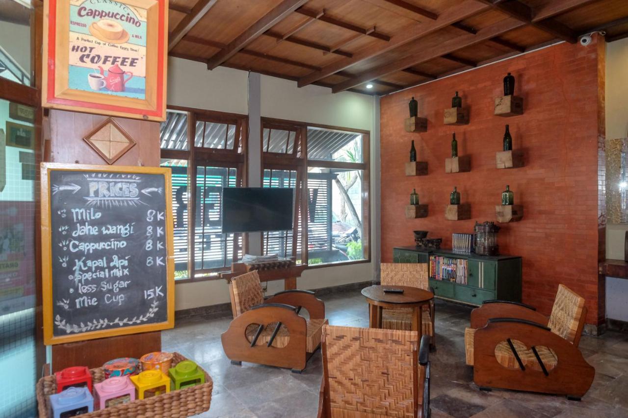 Urbanview Hotel Syariah Wisnugraha By Reddoorz 日惹 外观 照片